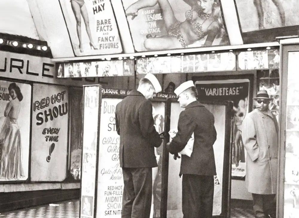Burlesque show entrance in Chicago, 1950s